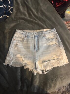 American Eagle Light Wash Distressed Denim Women's Shorts